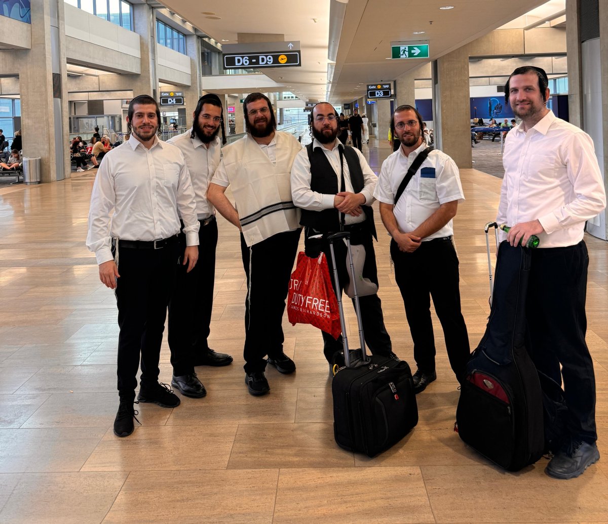 באדיבות המצלם