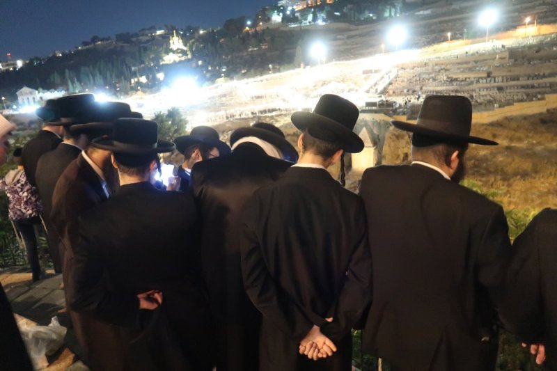 שימי פ.