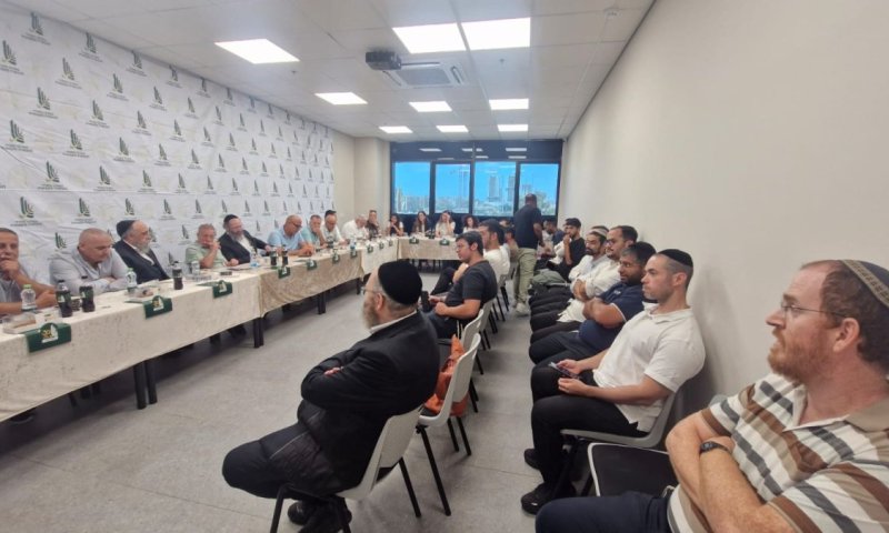 חברת החשמל השיקה תכנית הכשרה ייעודית עבור גברים חרדים לחשמלאים ושיבוצם בחברה