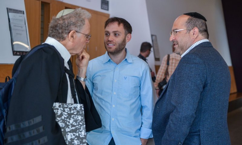 הבקשה של רוזנפלד מבית המשפט וההחלטה בכל פרשות יועצי רה"מ