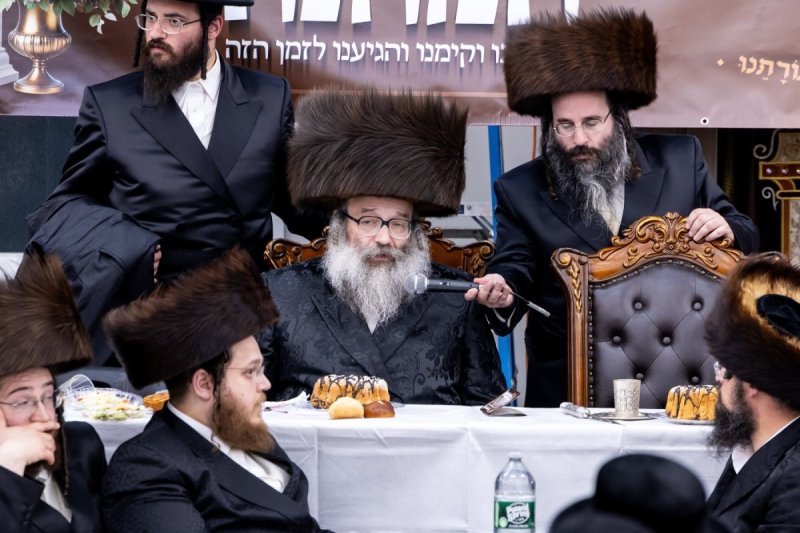 שאט די דאט