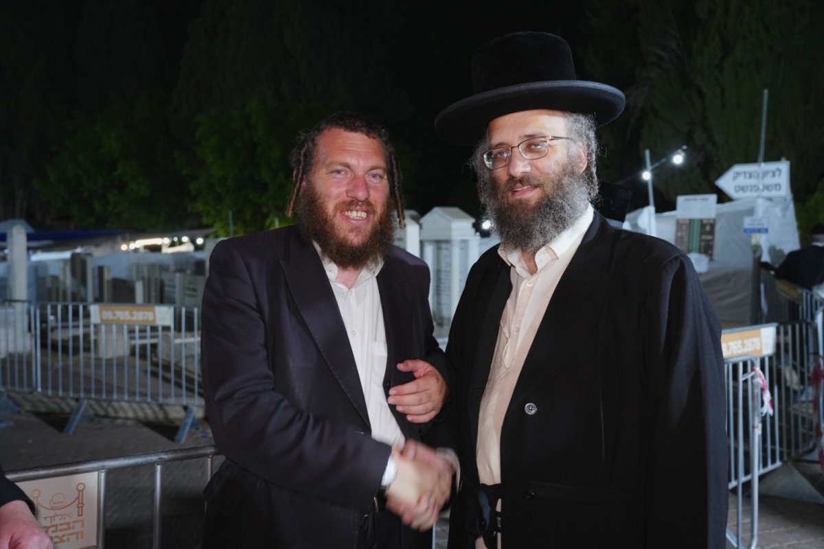 באדיבות המצלם