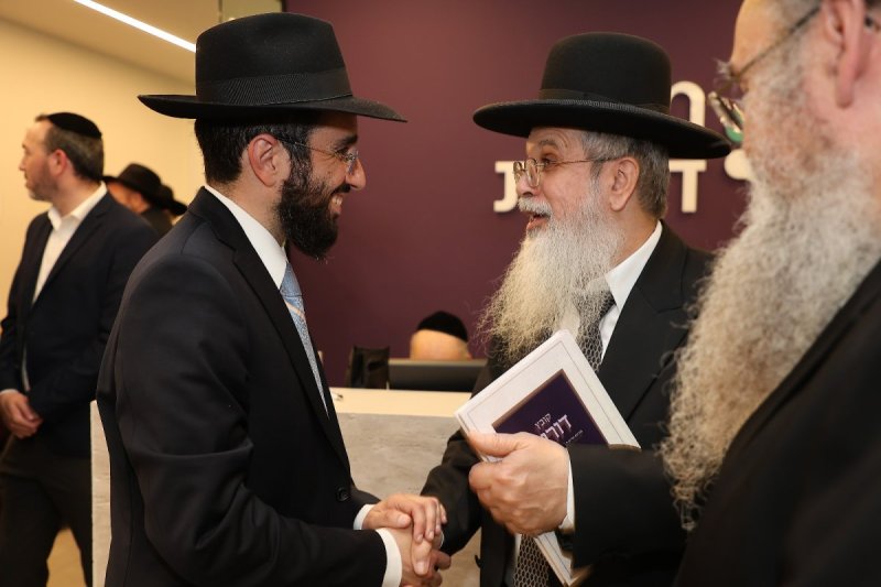 נועם אליהו