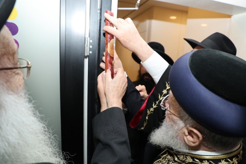 נועם אליהו