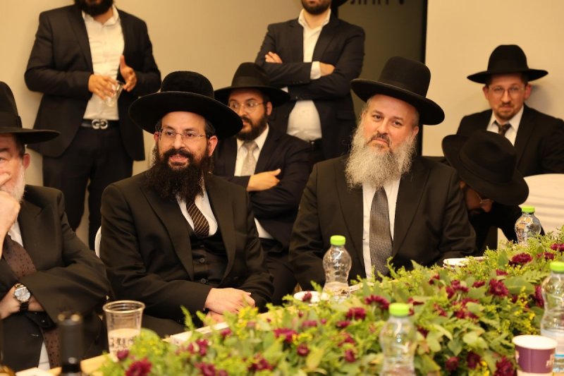 נועם אליהו