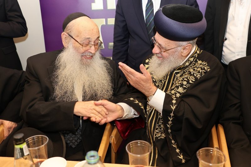 נועם אליהו