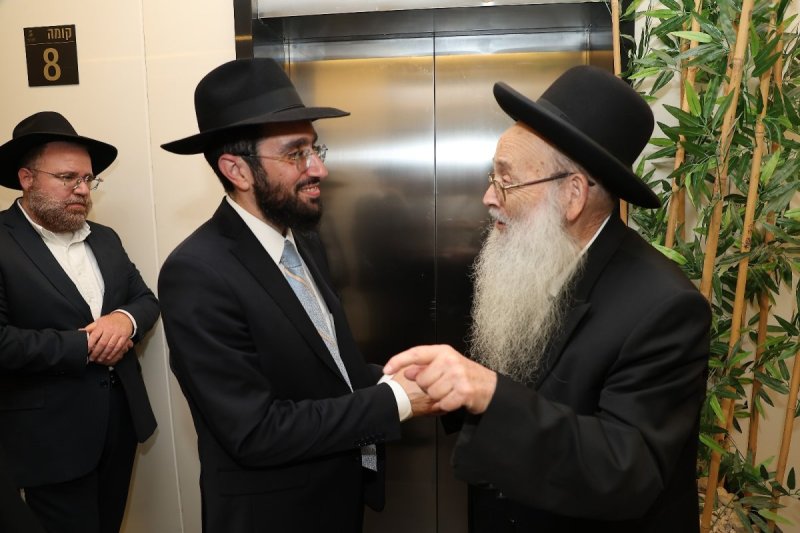 נועם אליהו