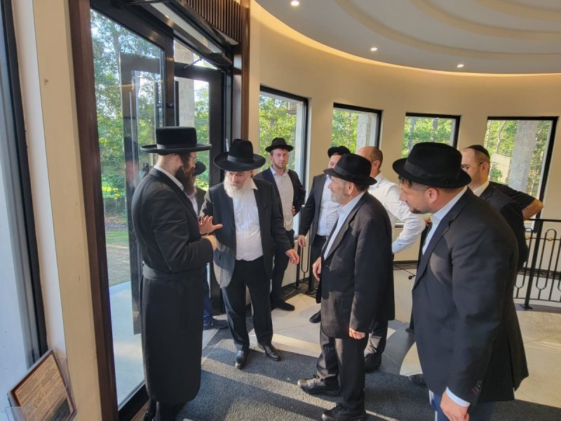 באדיבות המצלם