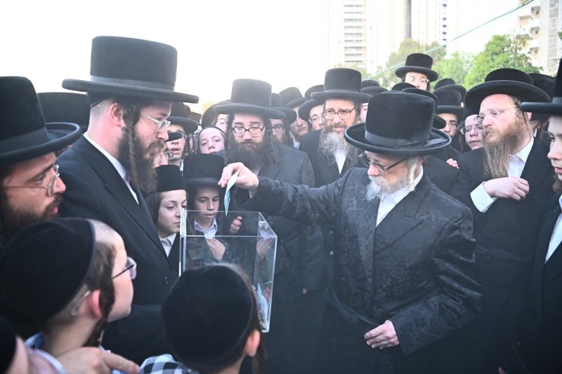 שוקי לרר