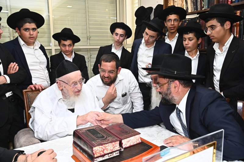 שוקי לרר