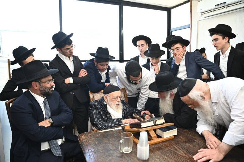 שוקי לרר
