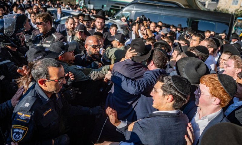 'הפלג' יצא להפגין: מחאות סוערות בבני ברק ובירושלים | זו מפת החסימות