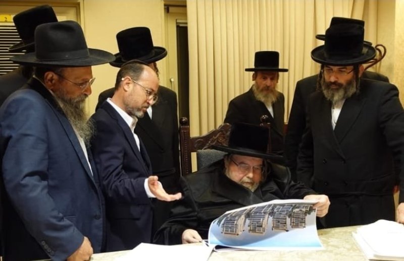 יחצ