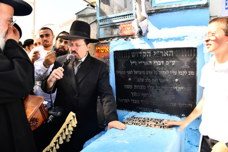 שוקי לרר