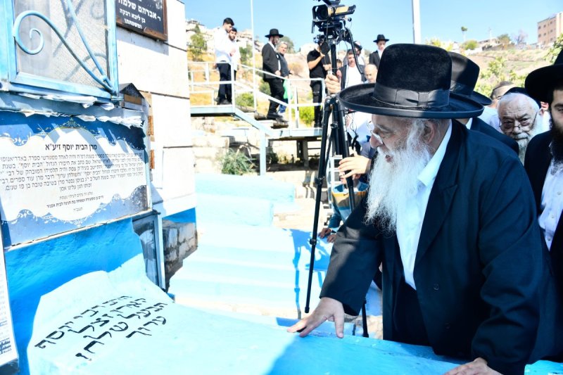 שוקי לרר