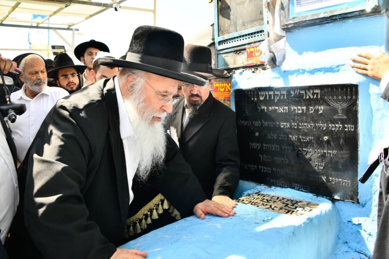 שוקי לרר