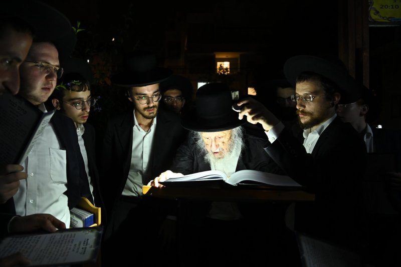 שוקי לרר