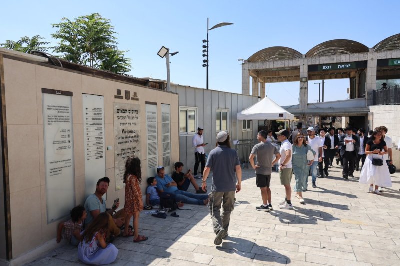 מרדכי לובעצקי