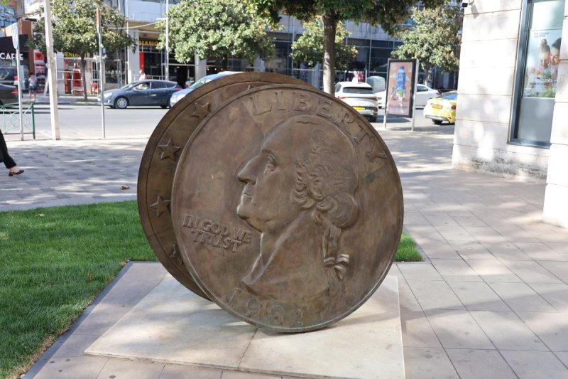  מרדכי לובעצקי