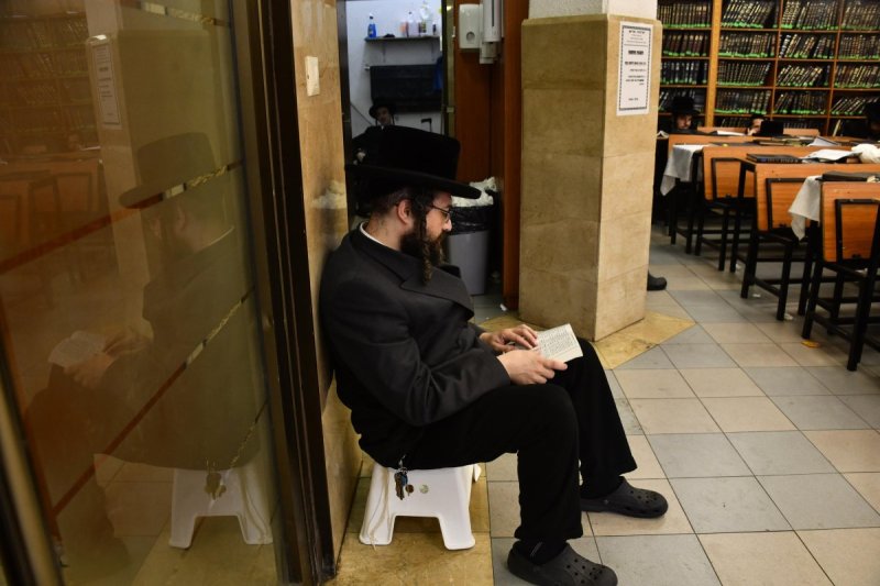 שוקי לרר