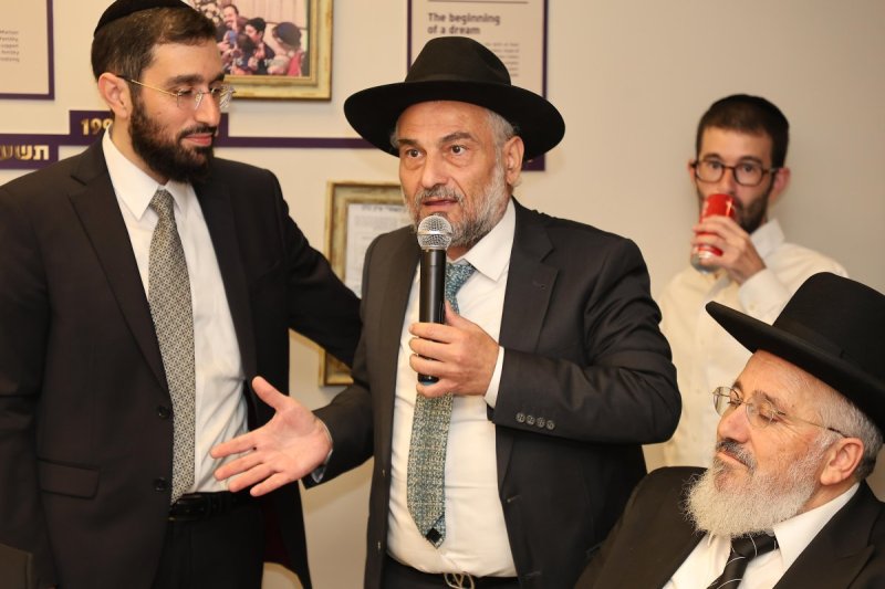 נועם אליהו