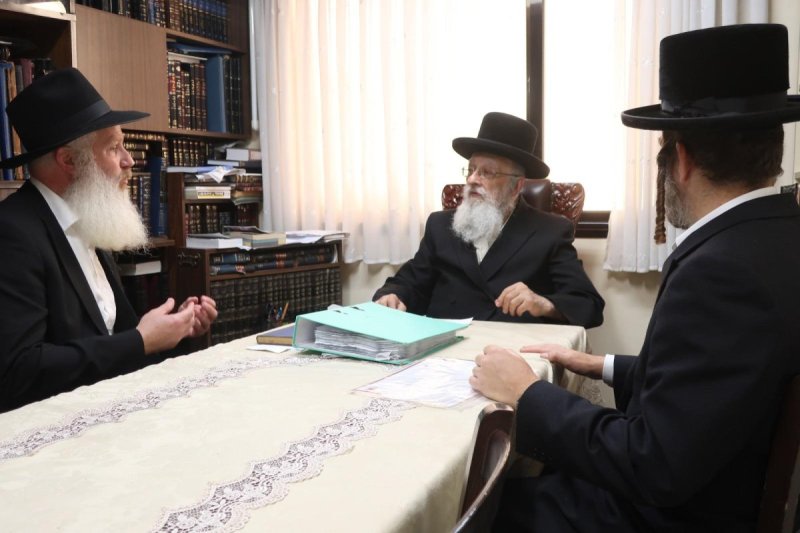 באדיבות המצלם