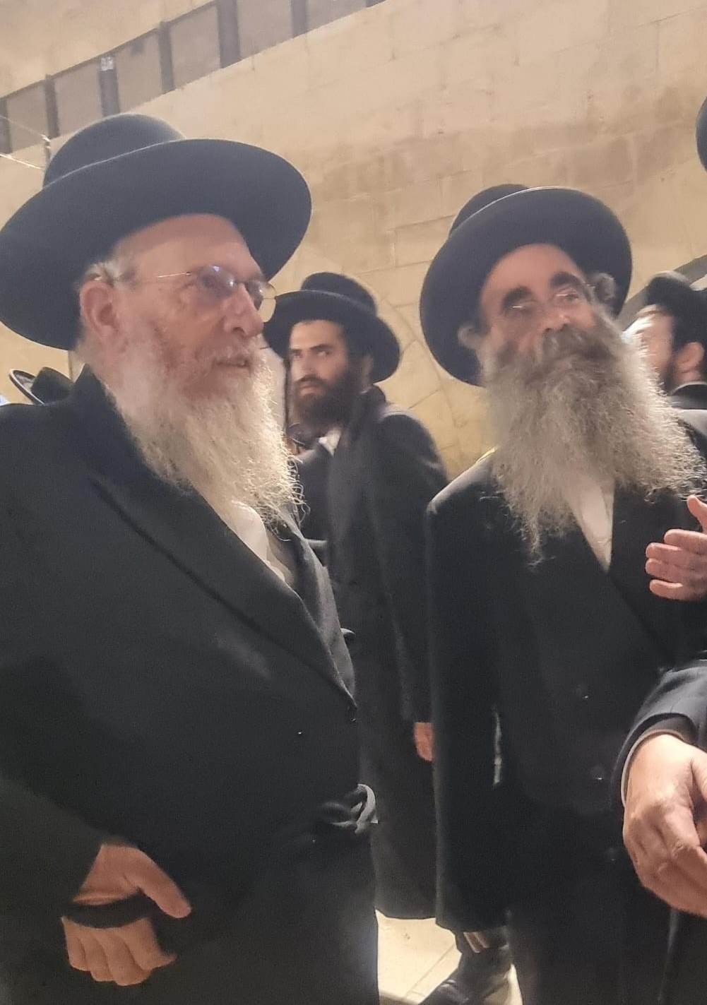 באדיבות המצלם