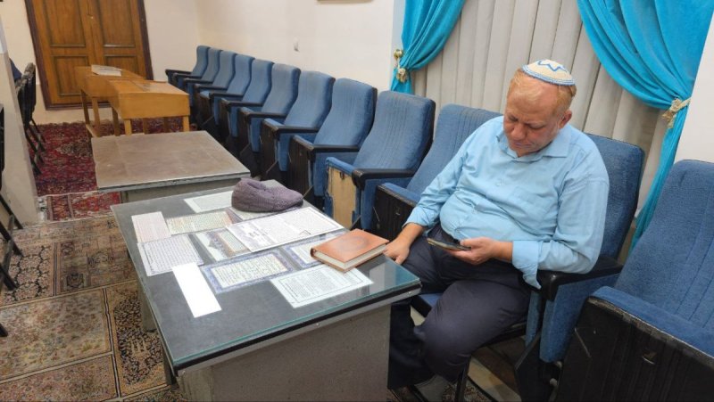 באדיבות המצלם