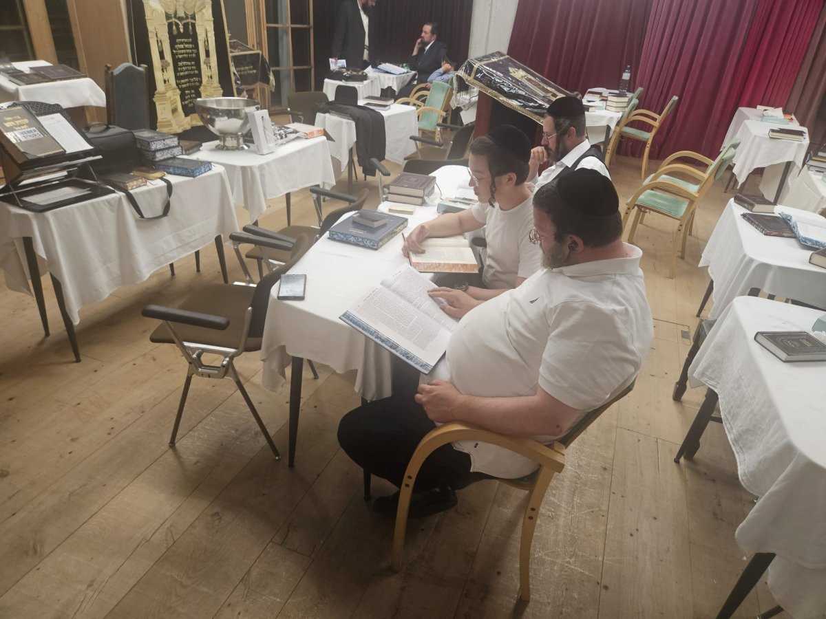 באדיבות המצלם