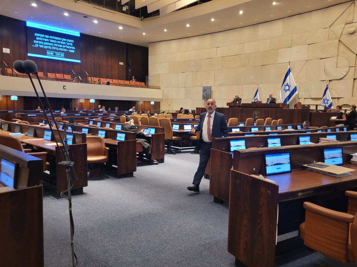 באדיבות המצלם