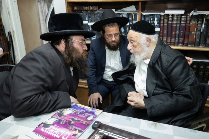 באדיבות המצלם