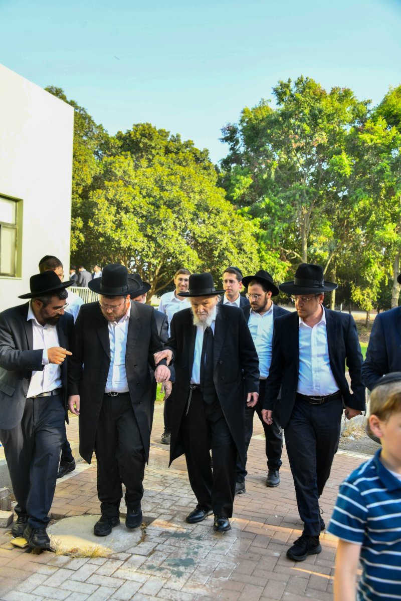 שוקי לרר
