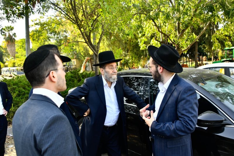 שוקי לרר
