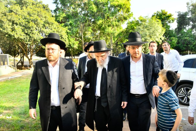 שוקי לרר