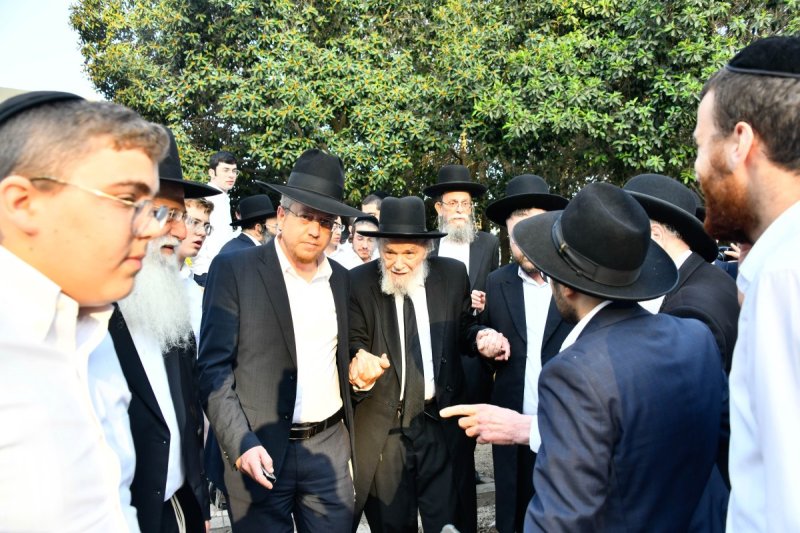 שוקי לרר