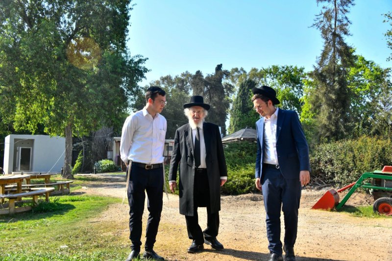 שוקי לרר