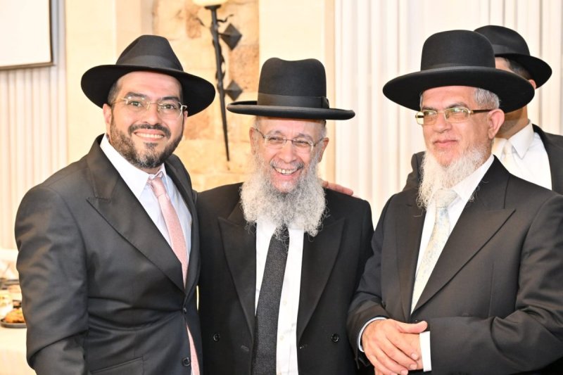עזריאל משה
