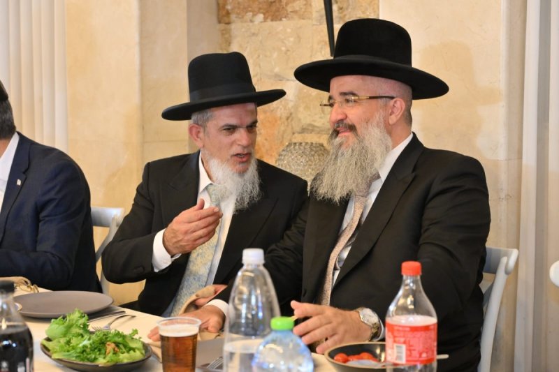 עזריאל משה