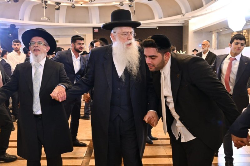 עזריאל משה