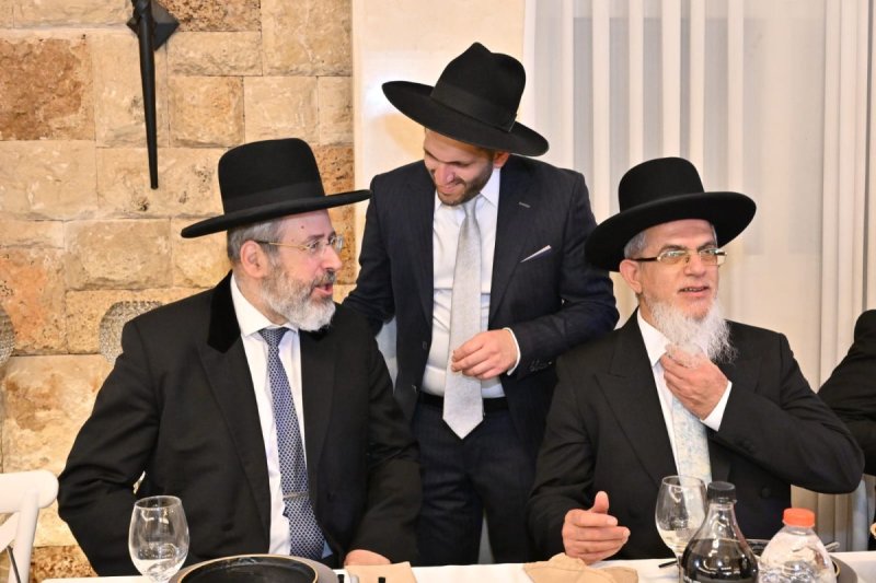 עזריאל משה