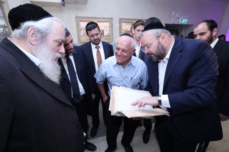 יעקב נחומי