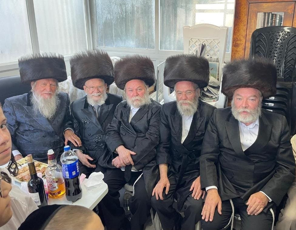 באדיבות המצלם