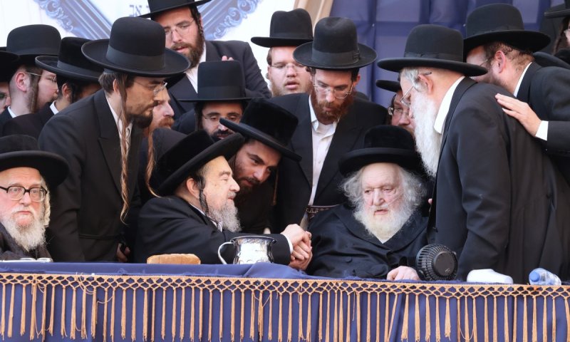 25 נגידים באו מארה"ב: פוסק הדור ופאר הדור נפגשו אחרי 14 שנה