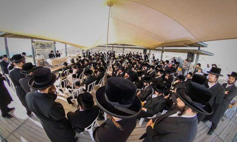הרבי מארה"ב המשיך את מסורת אביו וערך מעמד ישועות ב'שילה הקדומה'