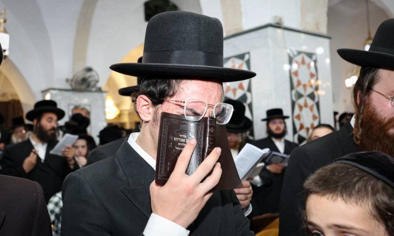 המגדלור של פתח תקווה: תפילות לרפואתה של הרבנית חני כהן