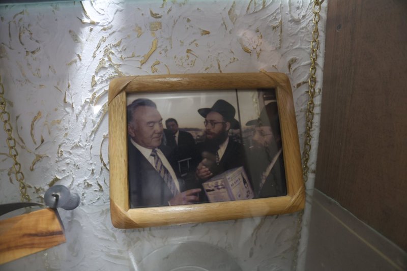 מרדכי לובעצקי
