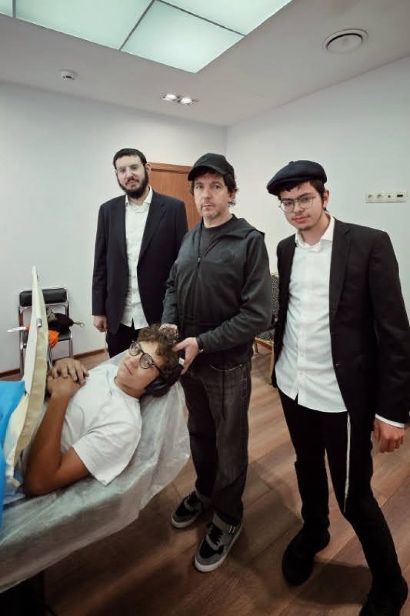 מענדי טורקוב ולוי נאזרוב