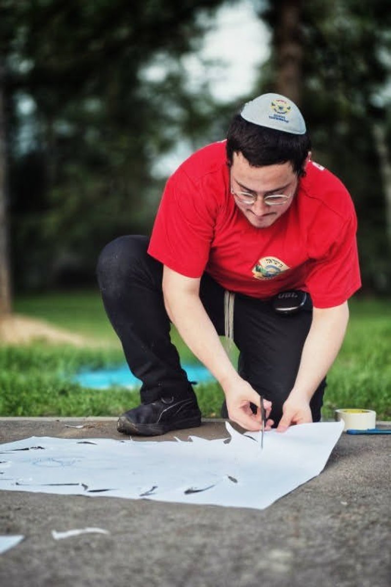 מענדי טורקוב ולוי נאזרוב