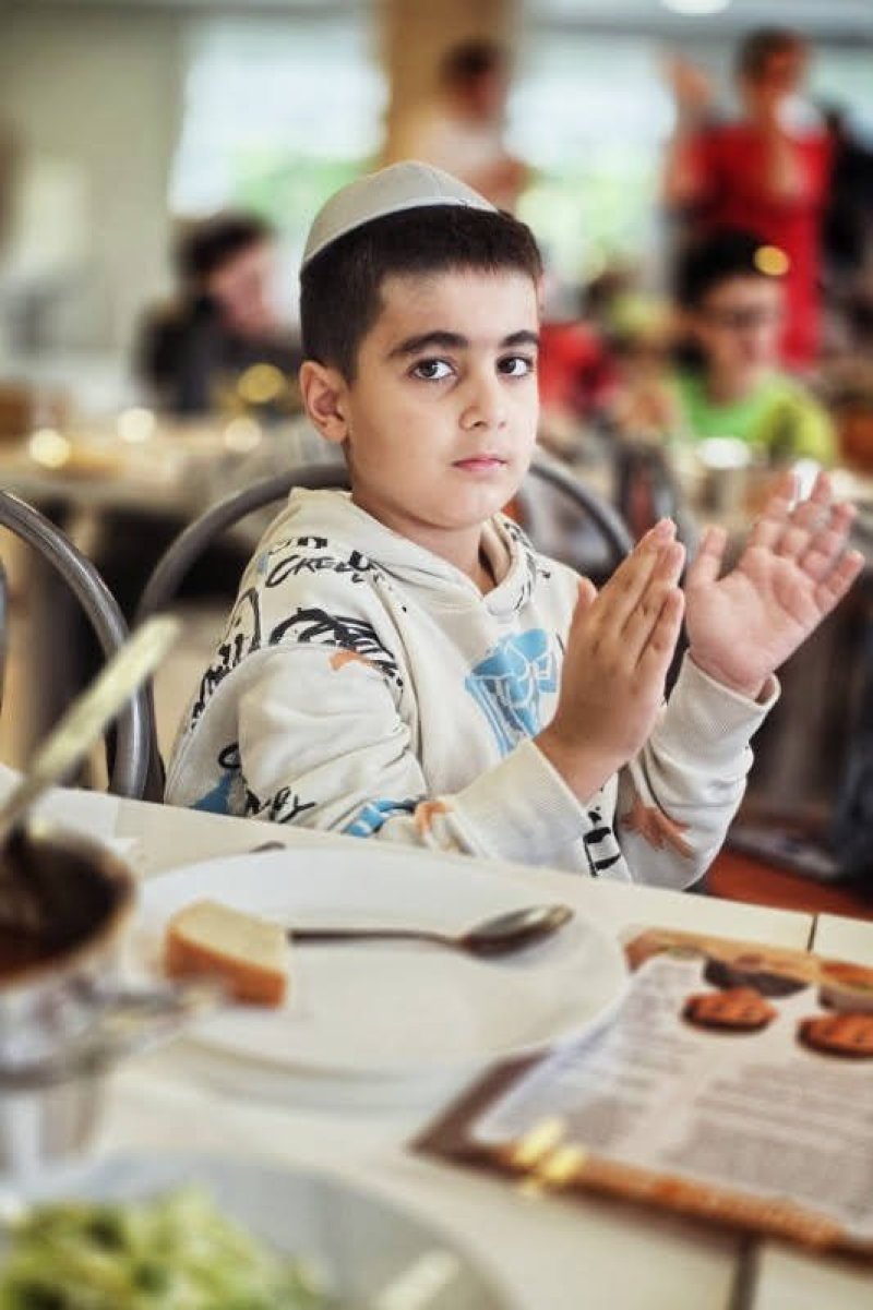 מענדי טורקוב ולוי נאזרוב