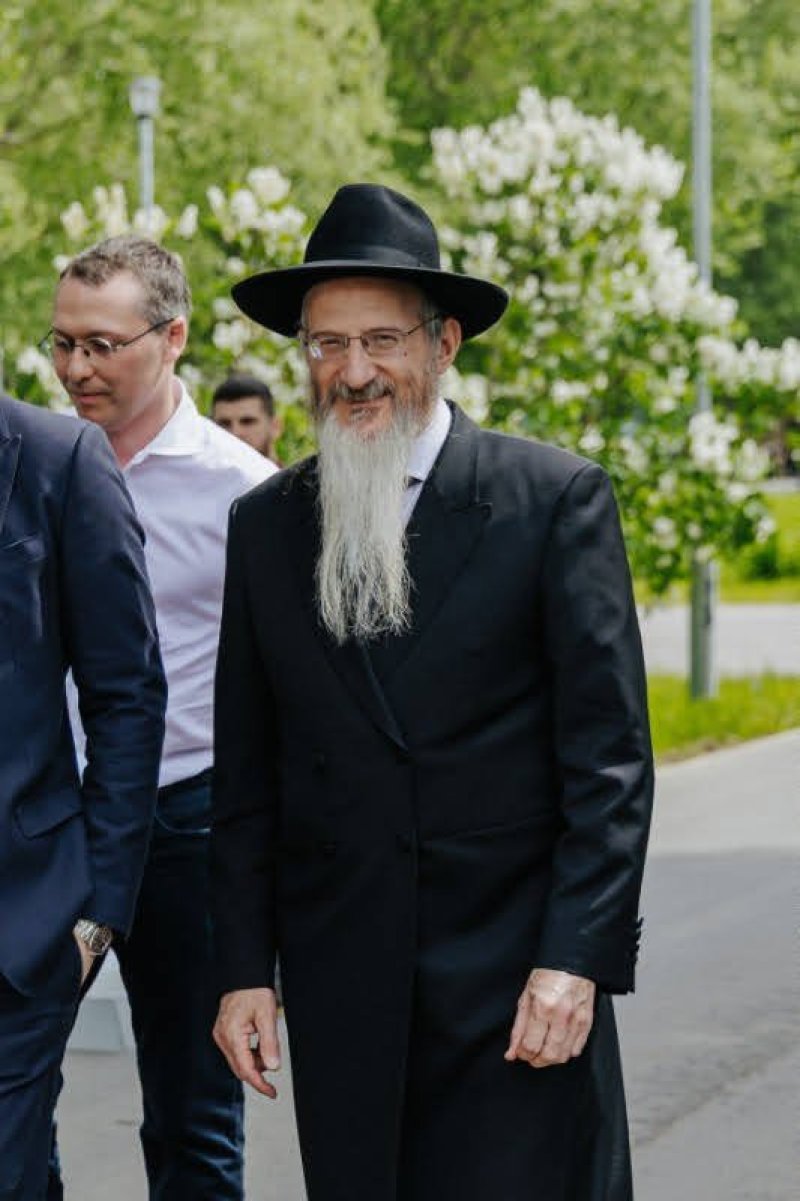 מענדי טורקוב ולוי נאזרוב